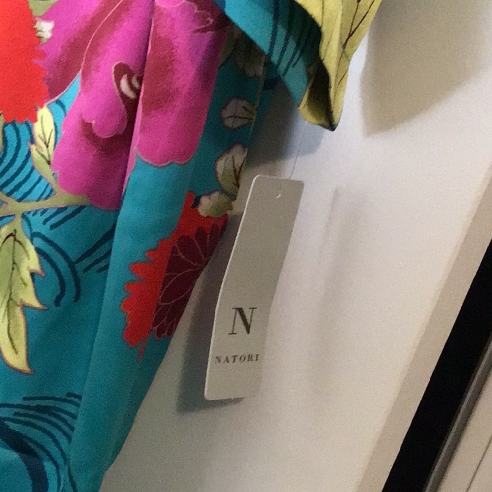 Beautiful Caftan! Two available price each. - Picture 6 of 6